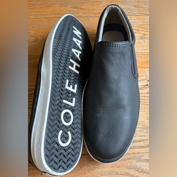 Cole Haan Black Slip-on Leather Sneakers size 11.5 - Picture 5 of 7